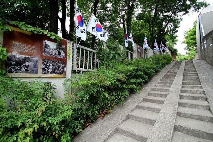 Former Guamseowon Hanok Guesthouse 大邱 外观 照片